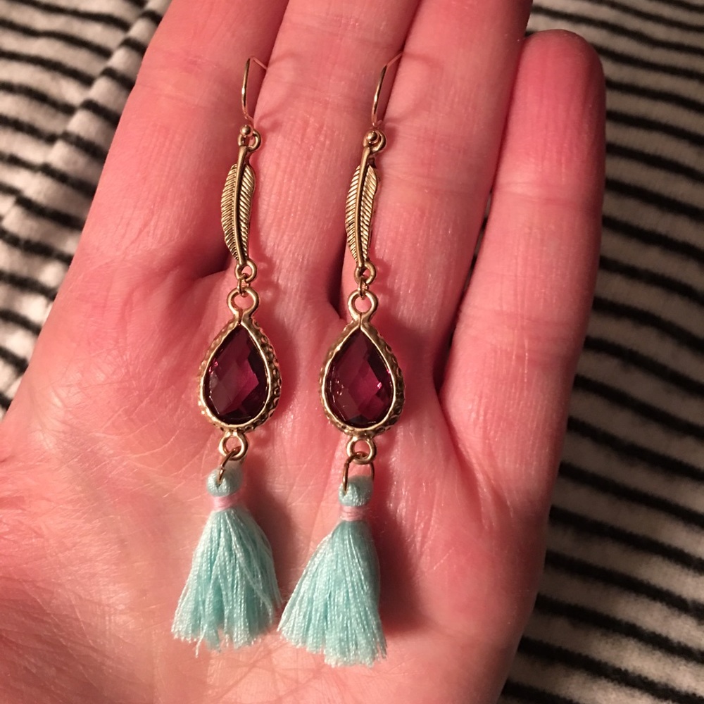 Feather And Fringe Teardrop Boho Earrings - Picture 5 of 5